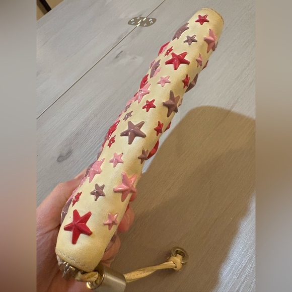 Jimmy Choo Beige Leather Wallet with Gold Zipper - Picture 4 of 9